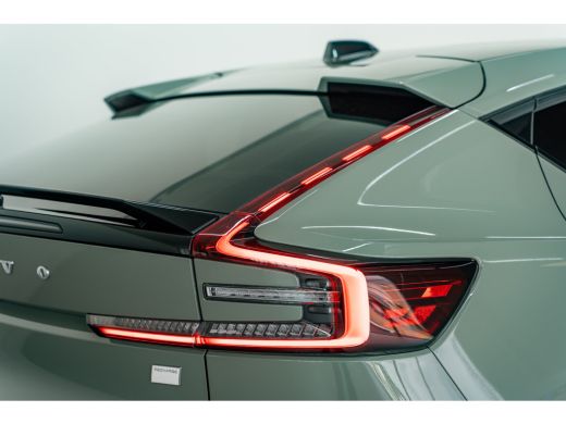 Volvo  C40 Extended Range Plus 82 kWh | Trekhaak | Privacy glas | All season | Climate Pack ActivLease financial lease