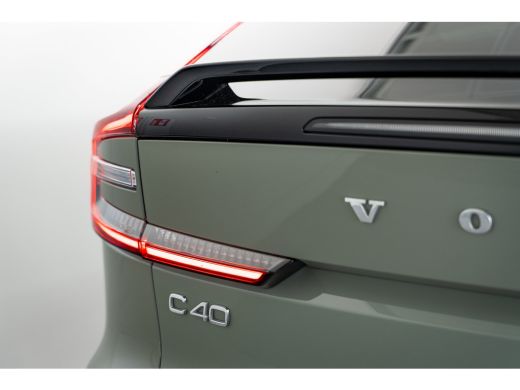 Volvo  C40 Extended Range Plus 82 kWh | Trekhaak | Privacy glas | All season | Climate Pack ActivLease financial lease