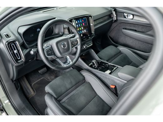 Volvo  C40 Extended Range Plus 82 kWh | Trekhaak | Privacy glas | All season | Climate Pack ActivLease financial lease