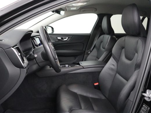Volvo  V60 2.0 T6 Plug-in hybrid AWD Core Bright | SOH 97.0% | Leder | Harman/Kardon | 360 camera | Stuur/st... ActivLease financial lease