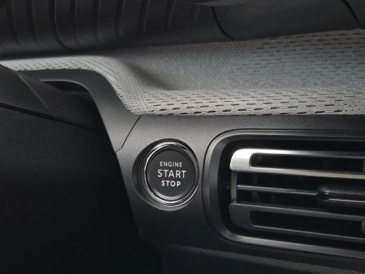 Citroën &euml;-C3 Aircross Max 113pk Extended Range 54 kWh VOORRAAD ACTIE | 8 JAAR GARANTIE | Stuur en Stoelverwarming | Ach... ActivLease financial lease