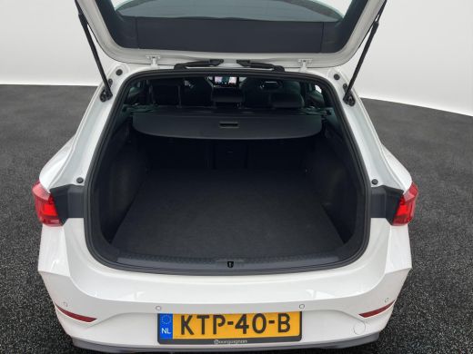 CUPRA Leon Sportstourer 1.4 e-Hybrid VZ Business 245PK | ACC | Stuurverwarming | DCC | LED | PHEV | ActivLease financial lease