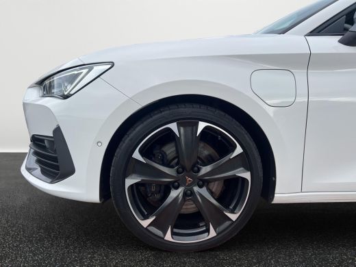 CUPRA Leon Sportstourer 1.4 e-Hybrid VZ Business 245PK | ACC | Stuurverwarming | DCC | LED | PHEV | ActivLease financial lease