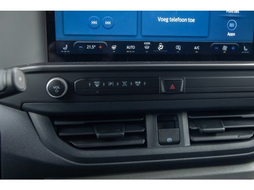 Ford E-Transit 320 L1H1 Trend 71 kWh | Achteruitrijcamera | Stoel- Stuurverwarming | Apple Carplay/Android Auto ... ActivLease financial lease