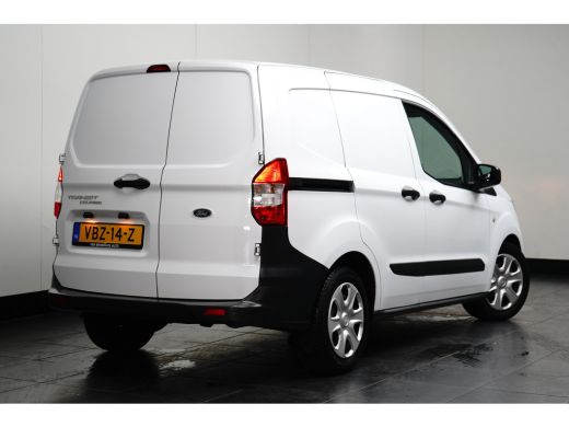 Ford Transit Courier 1.5 TDCI Trend | NAVIGATIE | CRUISE CONTROL | AIRCO | STOELVERWARMING ActivLease financial lease