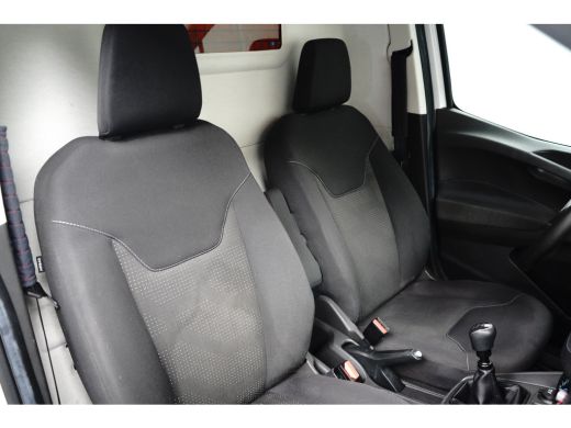 Ford Transit Courier 1.5 TDCI Trend | NAVIGATIE | CRUISE CONTROL | AIRCO | STOELVERWARMING ActivLease financial lease