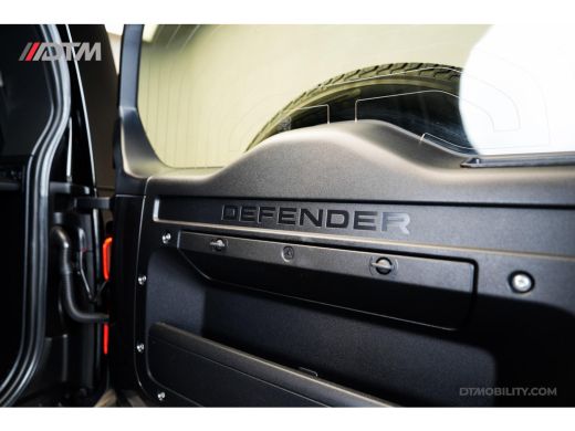 Land Rover Defender 2.0 P400e 110 SE ACC | FabrieksGarantie 2030 | Pano ActivLease financial lease
