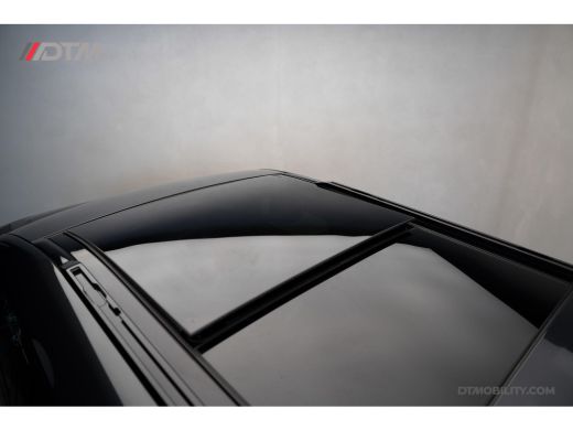 Land Rover Defender 2.0 P400e 110 SE ACC | FabrieksGarantie 2030 | Pano ActivLease financial lease