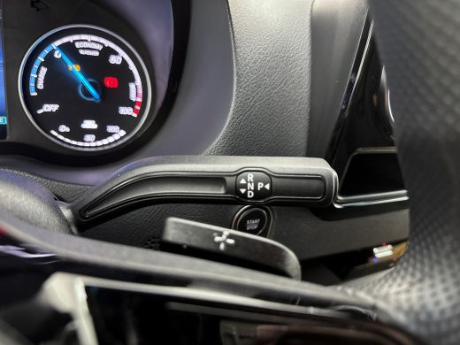 Mercedes-Benz eSprinter 420 L3 Pro 81kWh Bakwagen met Laadklep Navigatie Camera ActivLease financial lease