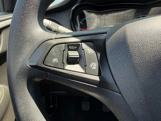 Opel KARL 1.0 75PK Rocks Online Edition | PARKEERSENSOREN ACHTER| AIRCO| CRUISE CONTROL| DAB| NAVI| DAKRAILS ActivLease financial lease