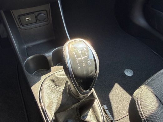 Opel KARL 1.0 75PK Rocks Online Edition | PARKEERSENSOREN ACHTER| AIRCO| CRUISE CONTROL| DAB| NAVI| DAKRAILS ActivLease financial lease