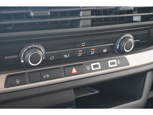 Opel Vivaro-e L3 50 kWh | Sidebars | Betimmering | 17"LMV | Achteruitrijcamera | Navigatie by App | !! ActivLease financial lease