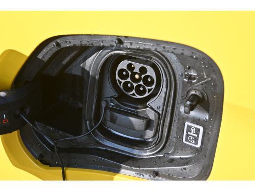 Opel Vivaro-e L3 50 kWh | Sidebars | Betimmering | 17"LMV | Achteruitrijcamera | Navigatie by App | !! ActivLease financial lease