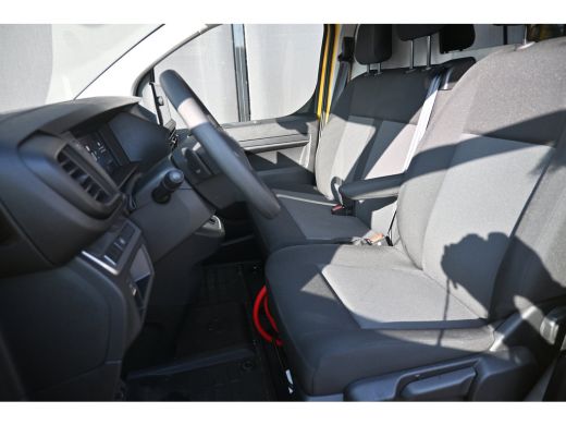 Opel Vivaro-e L3 50 kWh | Sidebars | Betimmering | 17"LMV | Achteruitrijcamera | Navigatie by App | !! ActivLease financial lease