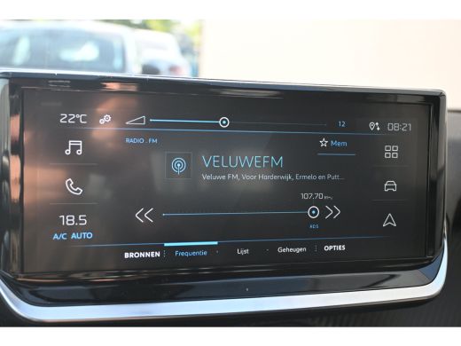 Peugeot 2008 1.2 Hybrid 145 Style | Navigatie by App | Parkeersensoren | Full-LED | Cruise Control | !! ActivLease financial lease