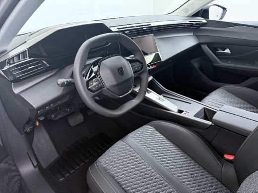 Peugeot 308 Allure | 360 Vision & Drive Assist Pack | Elektrische parkeerrem | Extra getinte achterste zijrui... ActivLease financial lease