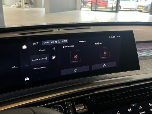 Peugeot e-3008 GT Avantage 210 73 kWh VOORRAAD ACTIE | 8 JAAR GARANTIE | | Achterstoelen verwarmd | Achteruitrij... ActivLease financial lease