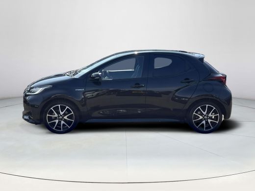 Toyota Yaris 1.5 Hybrid Executive | Naviatie | Apple CarPlay/Android auto | Head-up dispay ActivLease financial lease