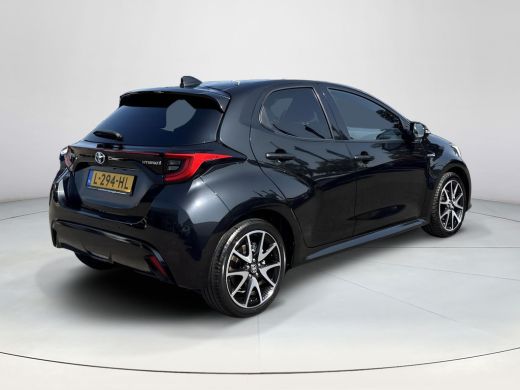 Toyota Yaris 1.5 Hybrid Executive | Naviatie | Apple CarPlay/Android auto | Head-up dispay ActivLease financial lease