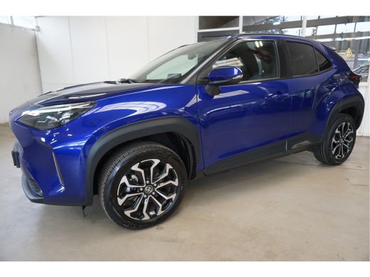 Toyota Yaris Cross 1.5 Hybrid adaptive cruise control | android auto / apple carplay ActivLease financial lease