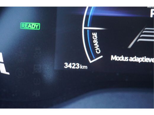 Toyota Yaris Cross 1.5 Hybrid adaptive cruise control | android auto / apple carplay ActivLease financial lease