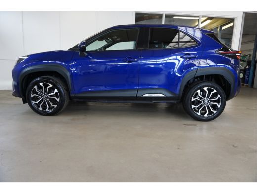 Toyota Yaris Cross 1.5 Hybrid adaptive cruise control | android auto / apple carplay ActivLease financial lease