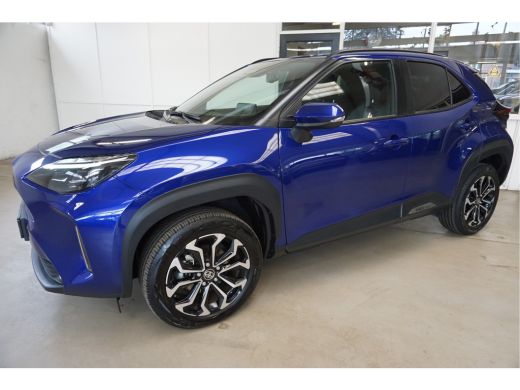 Toyota Yaris Cross 1.5 Hybrid adaptive cruise control | android auto / apple carplay ActivLease financial lease