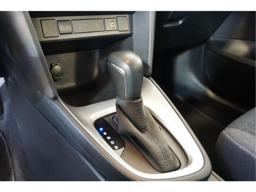 Toyota Yaris Cross 1.5 Hybrid adaptive cruise control | android auto / apple carplay ActivLease financial lease