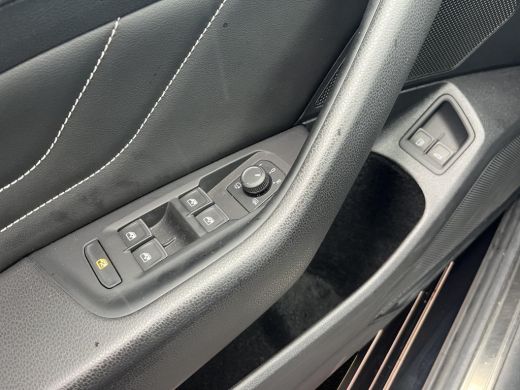 Volkswagen Passat Variant 1.4 TSI PHEV GTE Business Trekhaak | Leder | Elec. Klep | ActivLease financial lease