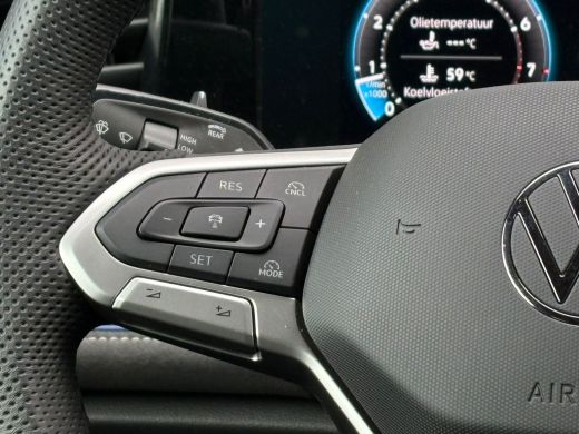 Volkswagen Passat Variant 1.5 eTSI R-Line Edition | Trekhaak | Panoramadak | Eletrische A-klep | Head up Display | ... ActivLease financial lease