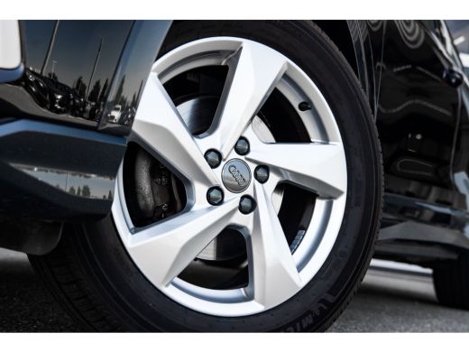 Audi Q3 35 TFSI Advanced edition | Stoelverwarming | Cruise Control | Apple Carplay | | Apple Carplay/And... ActivLease financial lease
