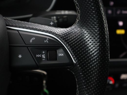 Audi Q3 45 TFSI e edition | SOH 90% | Virtual cockpit | Cruise control | Climate control | Bluetooth | DA... ActivLease financial lease