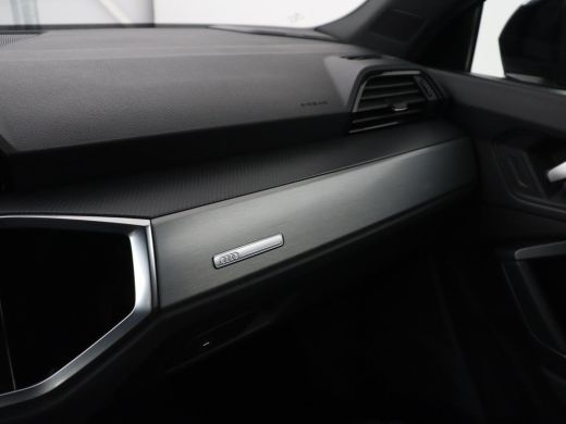 Audi Q3 45 TFSI e edition | SOH 90% | Virtual cockpit | Cruise control | Climate control | Bluetooth | DA... ActivLease financial lease