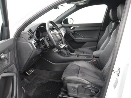 Audi Q3 45 TFSI e edition | SOH 90% | Virtual cockpit | Cruise control | Climate control | Bluetooth | DA... ActivLease financial lease