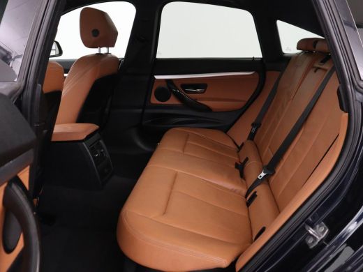 BMW 3 Serie | Panoramadak | Elec. Trekhaak | Leder | Memory | Stoelverwarming | Camera | Park assist | Cruise... ActivLease financial lease