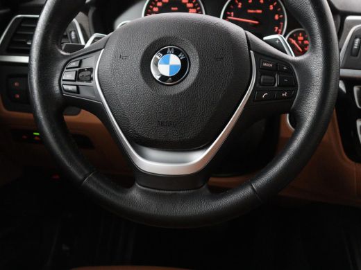 BMW 3 Serie | Panoramadak | Elec. Trekhaak | Leder | Memory | Stoelverwarming | Camera | Park assist | Cruise... ActivLease financial lease