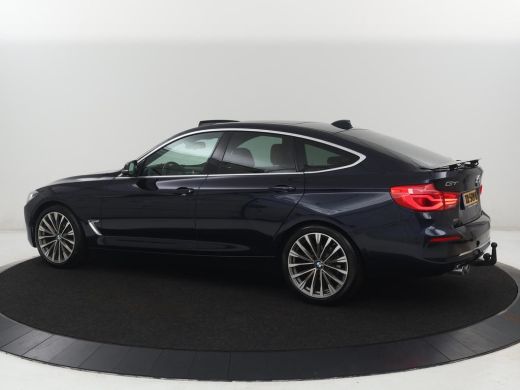 BMW 3 Serie | Panoramadak | Elec. Trekhaak | Leder | Memory | Stoelverwarming | Camera | Park assist | Cruise... ActivLease financial lease