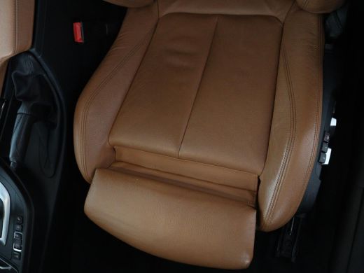 BMW 3 Serie | Panoramadak | Elec. Trekhaak | Leder | Memory | Stoelverwarming | Camera | Park assist | Cruise... ActivLease financial lease