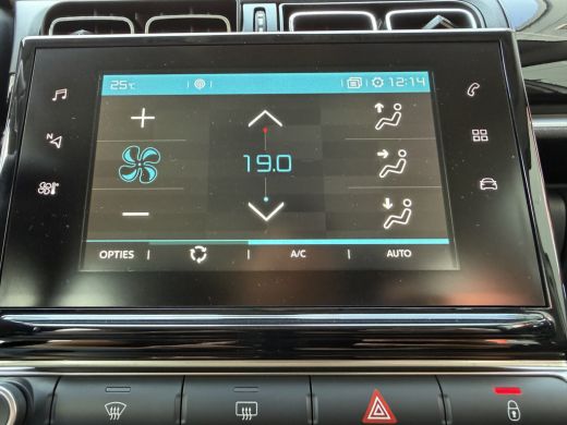 Citroën C3 82pk Shine (Camera - Keyless Entry - Dodehoek detectie - Automatische Airco - Navigatie - Apple C... ActivLease financial lease