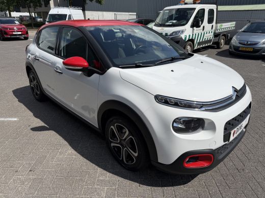 Citroën C3 82pk Shine (Camera - Keyless Entry - Dodehoek detectie - Automatische Airco - Navigatie - Apple C... ActivLease financial lease
