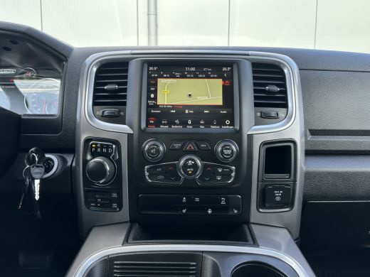 Dodge Ram 1500 1500 5.7 V8 CLASSIC NIGHT 4x4 / PRINS LPG / BPM VRIJ / CAMERA / NAVI / 3.5T TREKHAAK / ECC / CRUI... ActivLease financial lease