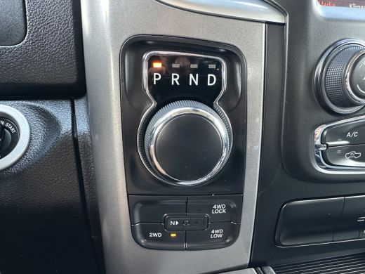Dodge Ram 1500 1500 5.7 V8 CLASSIC NIGHT 4x4 / PRINS LPG / BPM VRIJ / CAMERA / NAVI / 3.5T TREKHAAK / ECC / CRUI... ActivLease financial lease