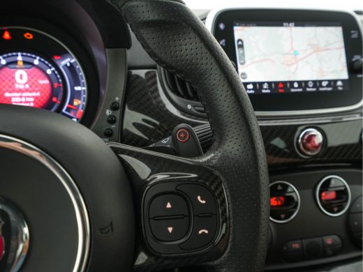 Abarth 695 1.4 T-Jet Competizione 70th Anniversary (INCL.BTW) Aut. *AKRAPOVIC | RECARO-SPORTSEATS | XENON | ... ActivLease financial lease