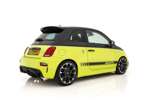 Abarth 695 1.4 T-Jet Competizione 70th Anniversary (INCL.BTW) Aut. *AKRAPOVIC | RECARO-SPORTSEATS | XENON | ... ActivLease financial lease