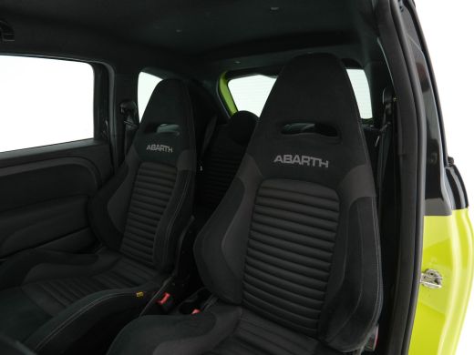 Abarth 695 1.4 T-Jet Competizione 70th Anniversary (INCL.BTW) Aut. *AKRAPOVIC | RECARO-SPORTSEATS | XENON | ... ActivLease financial lease
