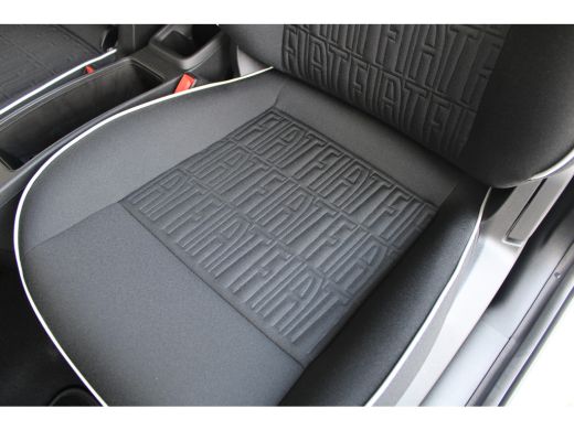 Fiat 500 Icon 42 kWh | Camera | Navigatie | Cruise control | Parkeersensoren | Dodehoek detectie | ActivLease financial lease