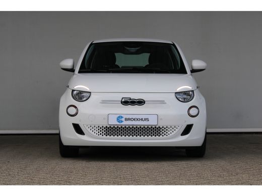 Fiat 500 Icon 42 kWh | Camera | Navigatie | Cruise control | Parkeersensoren | Dodehoek detectie | ActivLease financial lease