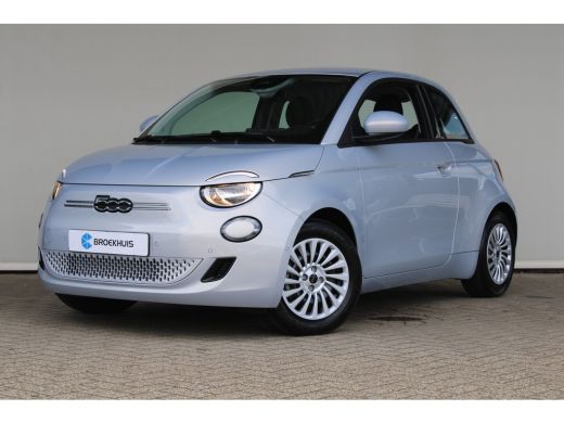Fiat 500 Icon 42 kWh | Camera | Navigatie | Dodehoek detectie | Cruise control | Climate control | ActivLease financial lease