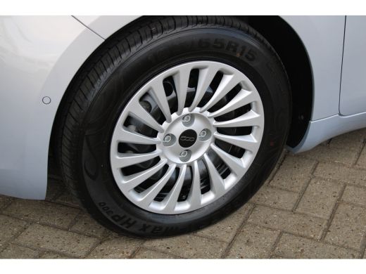 Fiat 500 Icon 42 kWh | Camera | Navigatie | Dodehoek detectie | Cruise control | Climate control | ActivLease financial lease
