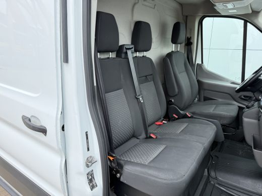 Ford E-Transit 68kWh 184PK L4H3 316km WLTP 95,6% (SOH) BEV Snelladen Carplay Climate control Laadkabel 360&deg; came... ActivLease financial lease